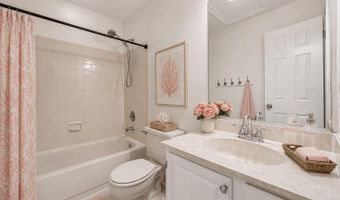 21208 HEDGEROW Ter, Ashburn, VA 20147