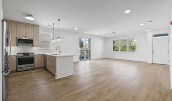 525 AVENUE E 2, Bayonne, NJ 07002