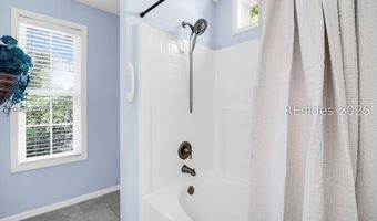 136 Lake Linden Dr, Bluffton, SC 29910