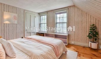 42 Main St, Brookline, NH 03033