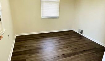 75 E BROWNING Rd, Bellmawr, NJ 08031
