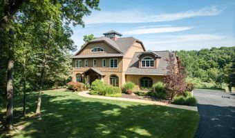 6505 Old Darby Trl NE, Ada, MI 49301