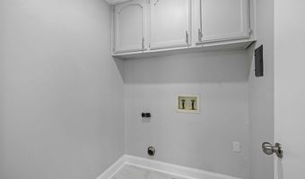 4625 Parkoaks Dr #65, Baton Rouge, LA 70816