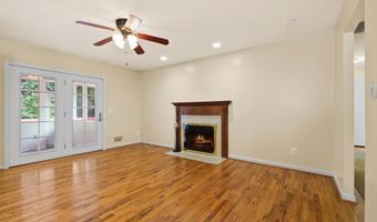 12027 DEVILWOOD Dr, Potomac, MD 20854