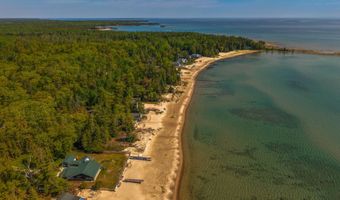3855 El Cajan Rd, Alpena, MI 49707