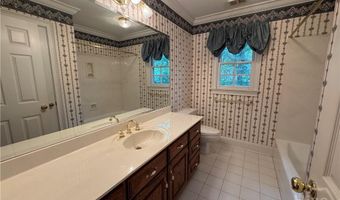 1250 Chaddwyck Dr, Athens, GA 30606
