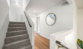 47-12 Nukuwai Pl, Kaneohe, HI 96744