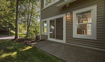 14771 SW BEARD Rd 104, Beaverton, OR 97007