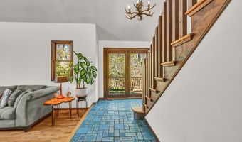 11 Spruce Mountain Trl, Danbury, CT 06810