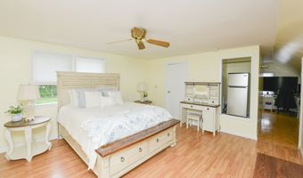 513 Stafford Ave, Bristol, CT 06010