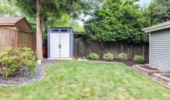 6352 12TH St N, Arlington, VA 22205