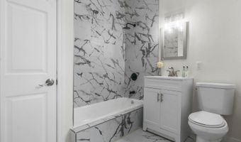 10 E 45Th St, Bayonne, NJ 07002