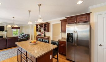 10 Sables Way, Lincoln, RI 02865