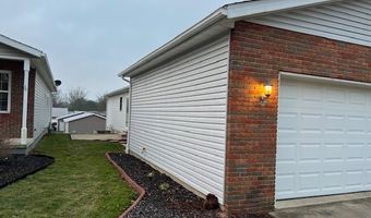 902 Carriage Ln, Wooster, OH 44691