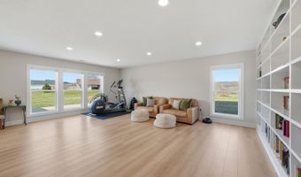 806 River Dr, Blaine, TN 37709