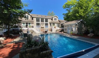 1225 Trowbridge Dr, Alpena, MI 49707