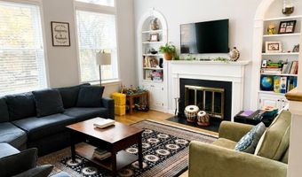 2329 9TH St S, Arlington, VA 22204