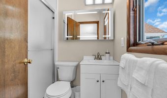 259 Cypress Dr, Bayville, NJ 08721