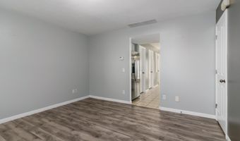 573 Raven Way Apt B, Chubbuck, ID 83202