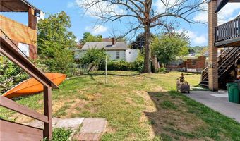1318 Duss Ave, Ambridge, PA 15003