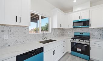 12658 Standing Bear Rd, Apple Valley, CA 92308