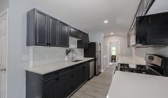 34 Nottingham Rd, Canterbury, NH 03224