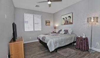 2067 W REMINGTON Dr, Chandler, AZ 85286