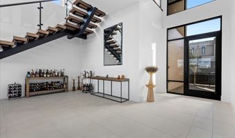 4814 Shady Ridge Dr, Las Vegas, NV 89135