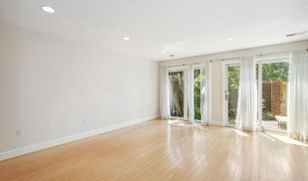4375 EMBASSY PARK Dr NW, Washington, DC 20016