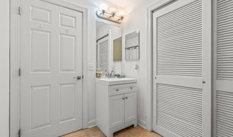 10 Grove Ct 20, Asbury Park, NJ 07712