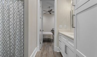 205 Caron Ln, Bay St. Louis, MS 39520