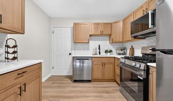 2491 Brocton Ct, Columbus, OH 43219