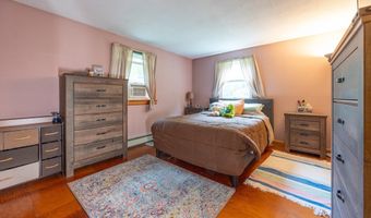 18 Cobb Rd, Ashburnham, MA 01430