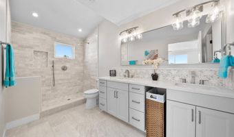 812 N Cleveland St 3, Oceanside, CA 92054