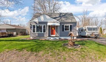 2094 Allan St, Adrian, MI 49221