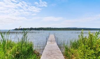 6097 Summerside Dr, Alanson, MI 49706