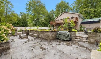 6182 High, Algonac, MI 48001