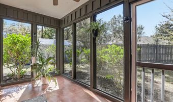 989 Dowlingwood Dr, Beaufort, SC 29902