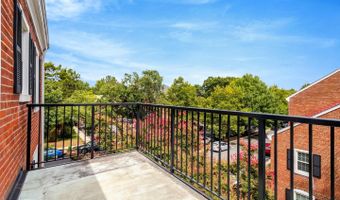 3052 S BUCHANAN St #C1, Arlington, VA 22206