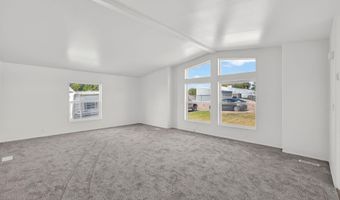 420 Johnson St, American Falls, ID 83211