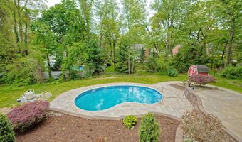 14 Birch Hill Rd, Albany, NY 12211