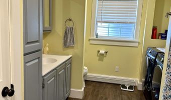 1315 S Belfast Ave, Augusta, ME 04330