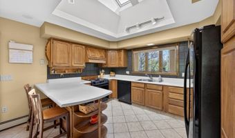 7 Sheba Dr, Alloway, NJ 07461