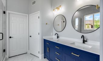 1732 W HOPI Dr, Chandler, AZ 85224