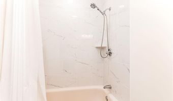 42 Seminole Trl, Cranston, RI 02921
