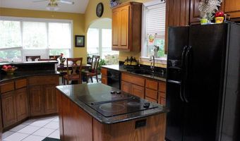 504 Benjamin St, Sulphur Springs, TX 75482