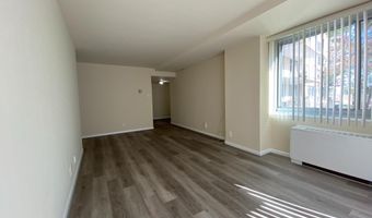 301 N BEAUREGARD St N 122, Alexandria, VA 22312