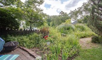 417 Prospect St A, Alton, IL 62002