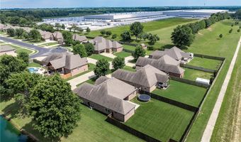 4002 SW Flatrock Cv, Bentonville, AR 72713