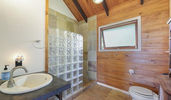 115 Ulua Rd, Kaunakakai, HI 96748